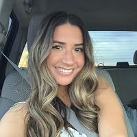Profile Image for Andrea.