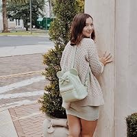 Profile Image for Madison Long.