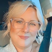 Profile Image for Kellie Lewis .