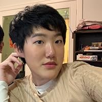 Profile Image for Grace Tang.