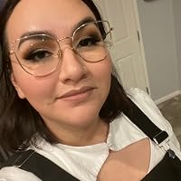 Profile Image for Selina Wells.