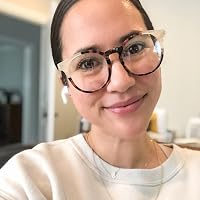 Profile Image for Olivia Holliday.