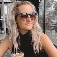Profile Image for Anna Brennen.