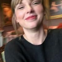 Profile Image for Lu(taylor's version).