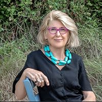 Profile Image for Betsy Prioleau.