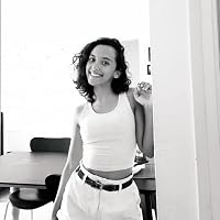 Profile Image for Daniela Hernández.