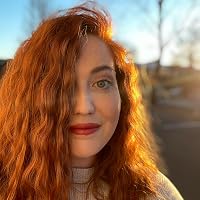 Profile Image for Lindsay.