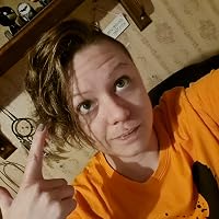 Profile Image for Jess Gosling.