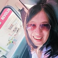 Profile Image for Nicole Shan.