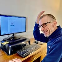Profile Image for Gordon McIntyre.