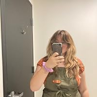 Profile Image for Kasia Olguin.