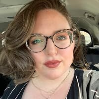 Profile Image for Hannah Hopper.