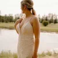 Profile Image for Dawn Kunz.