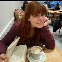 Profile Image for Lara Brontë.