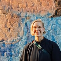 Profile Image for Hannah Ray.