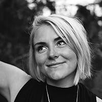 Profile Image for Molly Misek.