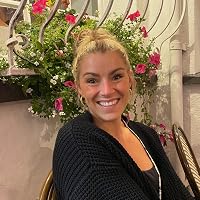 Profile Image for Kelli Sugrue.