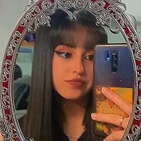 Profile Image for Isidora Gutierrez.