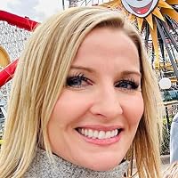 Profile Image for Julia Verschelden.