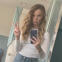 Profile Image for Lisa H.