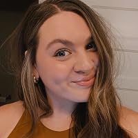 Profile Image for Alicia Meyers.