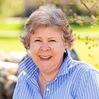 Profile Image for Jeannette Seibly.