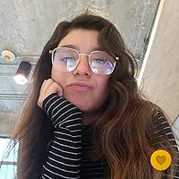 Profile Image for Isabel Rivas.