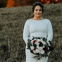 Profile Image for Liz Simmons.