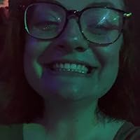 Profile Image for Cym & Her Books 💝.