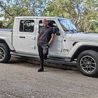 Profile Image for Carlos Cata.