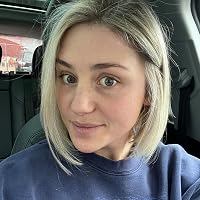 Profile Image for Sarah Grace.