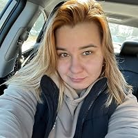Profile Image for Yana Lobosok.