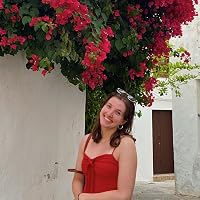 Profile Image for Ellie Richard.