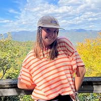 Profile Image for Georgia-Lee Smith.