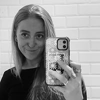 Profile Image for Lois Loxley.