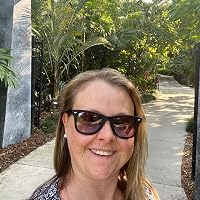 Profile Image for Sara Lynn.