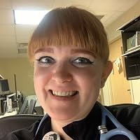 Profile Image for Tracie Gottfried.
