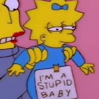 Profile Image for Ashley Popé.