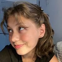 Profile Image for Amelia Spytska.