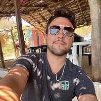 Profile Image for Robert Araujo.