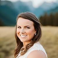 Profile Image for Kelli Lozano.