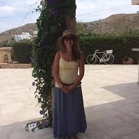 Profile Image for Karen Hart.