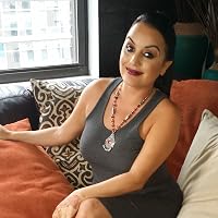 Profile Image for Simone Amelia.