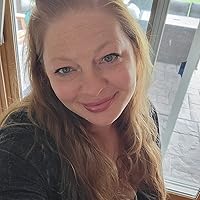 Profile Image for Niki.