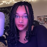 Profile Image for Rachel Lowe.
