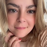 Profile Image for Sabrina Mireault.