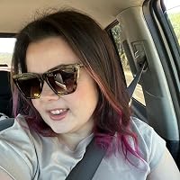 Profile Image for Haley Smashey.