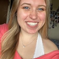 Profile Image for Stephanie Plewa.