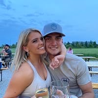Profile Image for MaKenzie Dow.