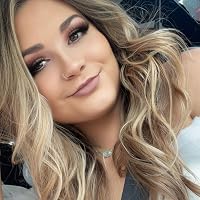 Profile Image for Kait Dee.